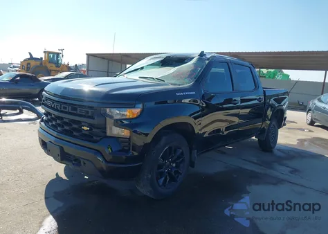 2022 Chevrolet Silverado 1500 2Wd Short Bed Custom z USA, uszkodzony, nr VIN 1GCPABEK2NZ634754